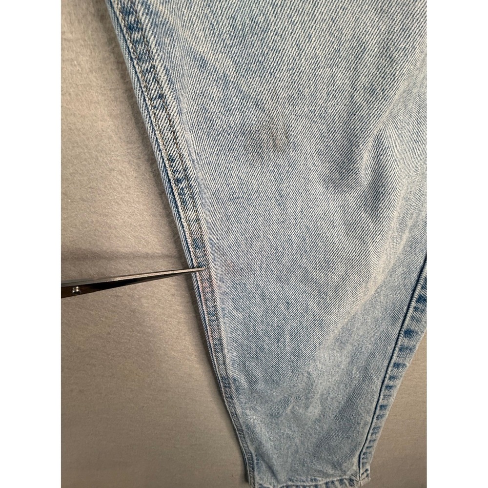 Guess Jeans Tapered Leg Women 30 Light Wash Blue Vintage High Rise FLAWS BB010 - Picture 4 of 13